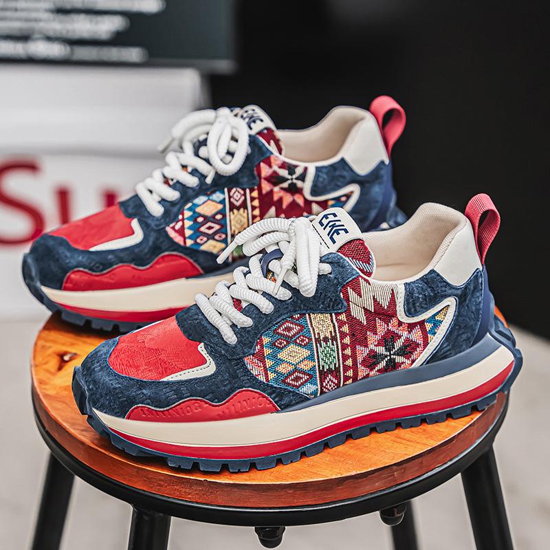 Мужская обувь 2025 новая удобная и дышащая универсальная спортивная парусиновая обувь мужская модная на толстой подошве увеличивающая рост Forrest Gump кроссовки для папы