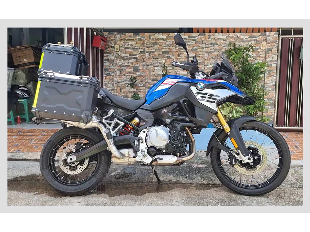 Универсальные мотоциклетные алюминиевые боковые кофры – Водонепроницаемые, Противоударные, Быстросъемные (18 л/28 л/35 л)