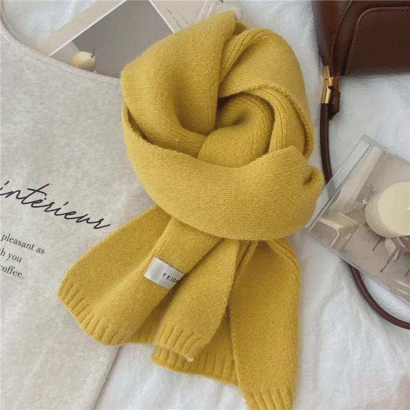 2024 Autumn/Winter High-End Versatile Soft Shawl: Warm White Neck Scarf for Couples and Students