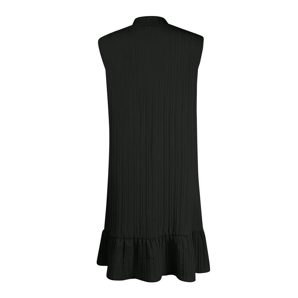 Летнее однотонное платье с рюшами и рюшами