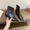 Ботильоны женские на толстом каблуке с острым носком тонкие коричневые короткие ботинки 2025 новый темперамент с юбкой осень и зима французские маленькие ботильоны