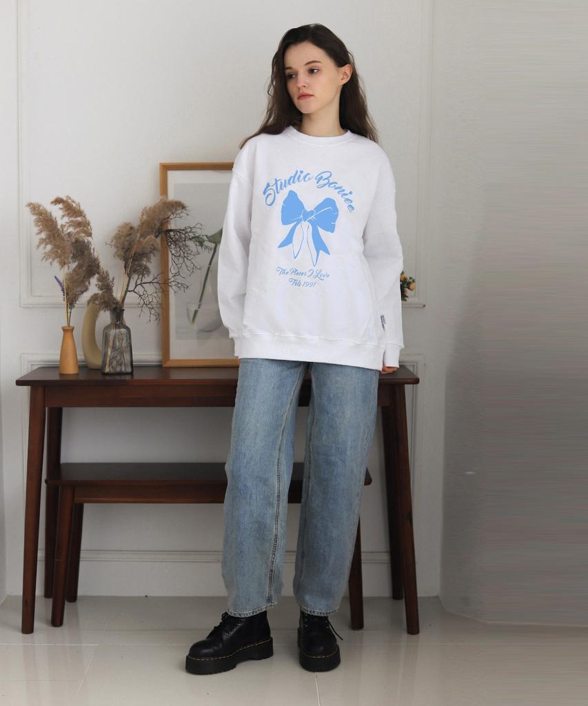 BONIEE [Fleece Lined] Ribbon Graphic Oversized Sweatshirt White