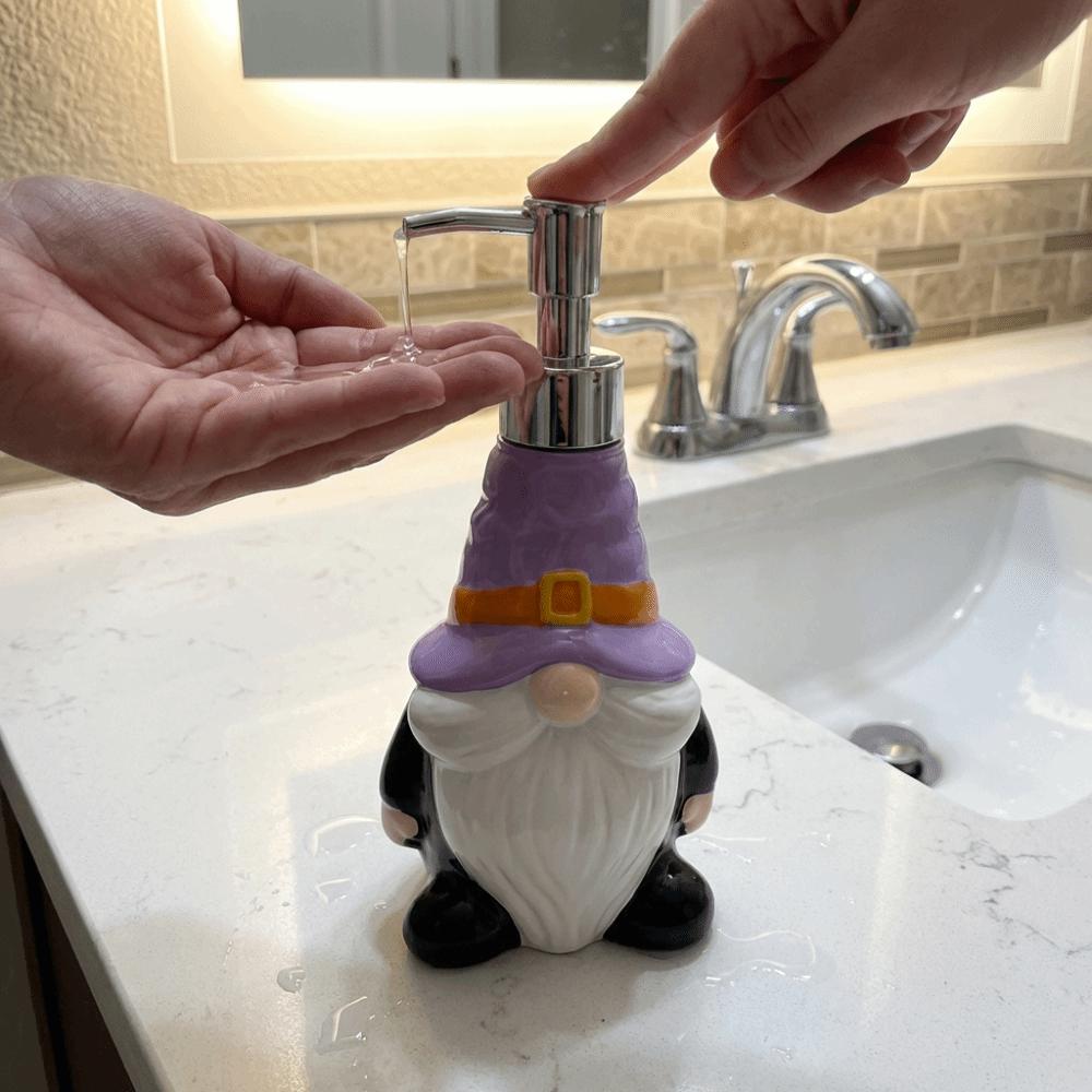 Decorative Halloween Elf Soap Dispenser Cute Shampoo Soap Dispenser Toilet