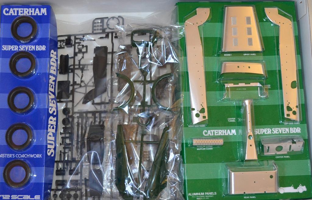 Tamiya Серия Masters Coachwork Caterham Super Seven Пластиковая модель 10201 1/12 №01