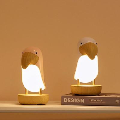 1 шт. светодиодный ночник в форме дятла, перезаряжаемый от USB, деревянная основа, современная настольная лампа, декор для дома и улицы, идеально подходит для подарков на день рождения и Рождество