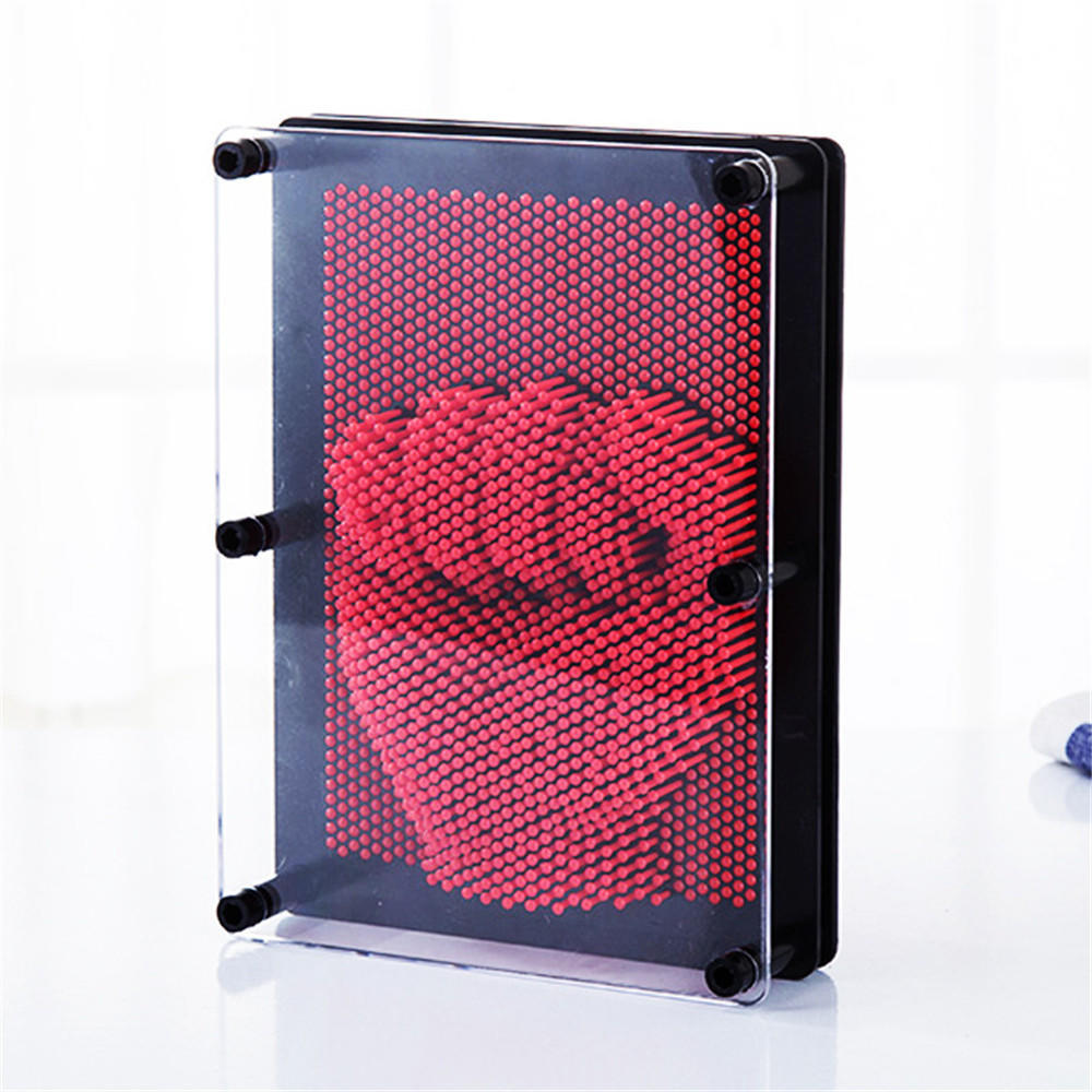 Сенсорная панель отображающая предметы приложеные к задней стороне