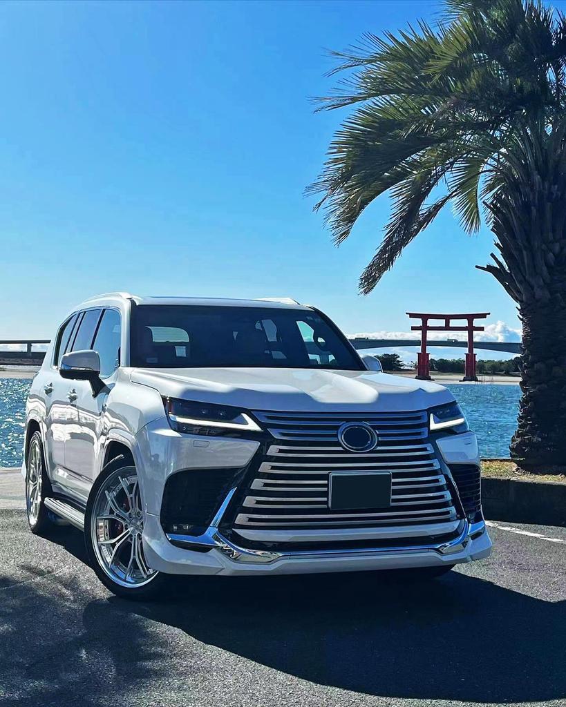 22-Model Lexus LX600 Mona Lisa Body Kit: Front Lip, Rear Lip, Bumper, and Spoiler