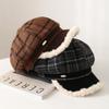 Зимние шапки для женщин Утепленная теплая восьмиугольная кепка Плюшевая клетчатая винтажная беретка Искусственный мех Кепка художника Женская
