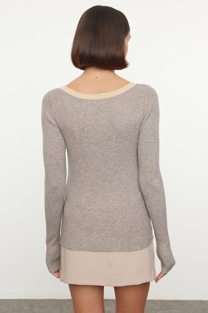 Женский модный стильный свитер с норковым воротником и детальным трикотажным свитером