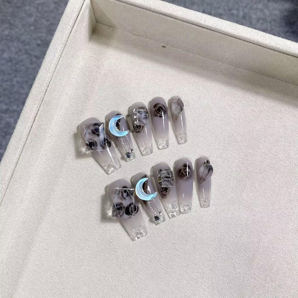 100% РУЧНАЯ РАБОТА Длинный набор накладных ногтей в форме гроба с клеем. Длинные измельченные ледяные голубые лунные ногти. Акриловые накладные ногти. Многоразовые накладные ногти.