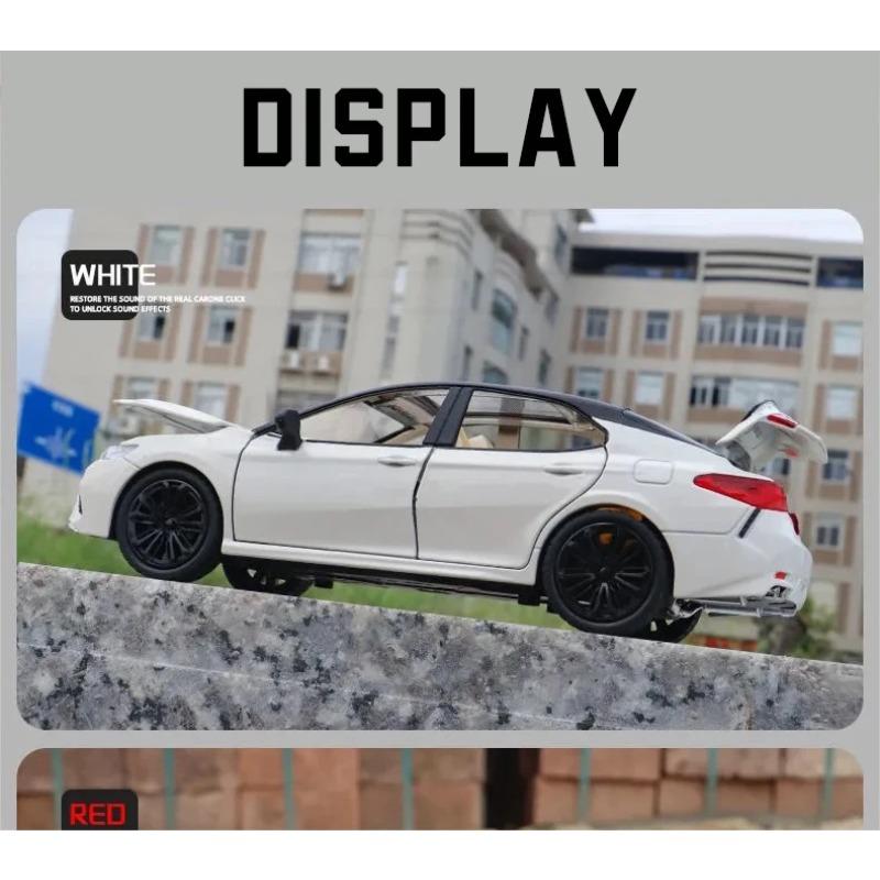 1/24 Scale Toyota Camry Alloy Car Model Light Sound Effect Diecast Car Toys for Boys Birthday Gift Kids Toys Car Collection