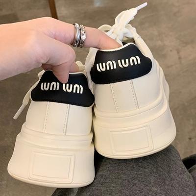 Виноградная мать осень новые классические круглый носок толстая подошва увеличивающие рост шнуровка маленькие белые туфли стиль колледжа универсальные кеды женские