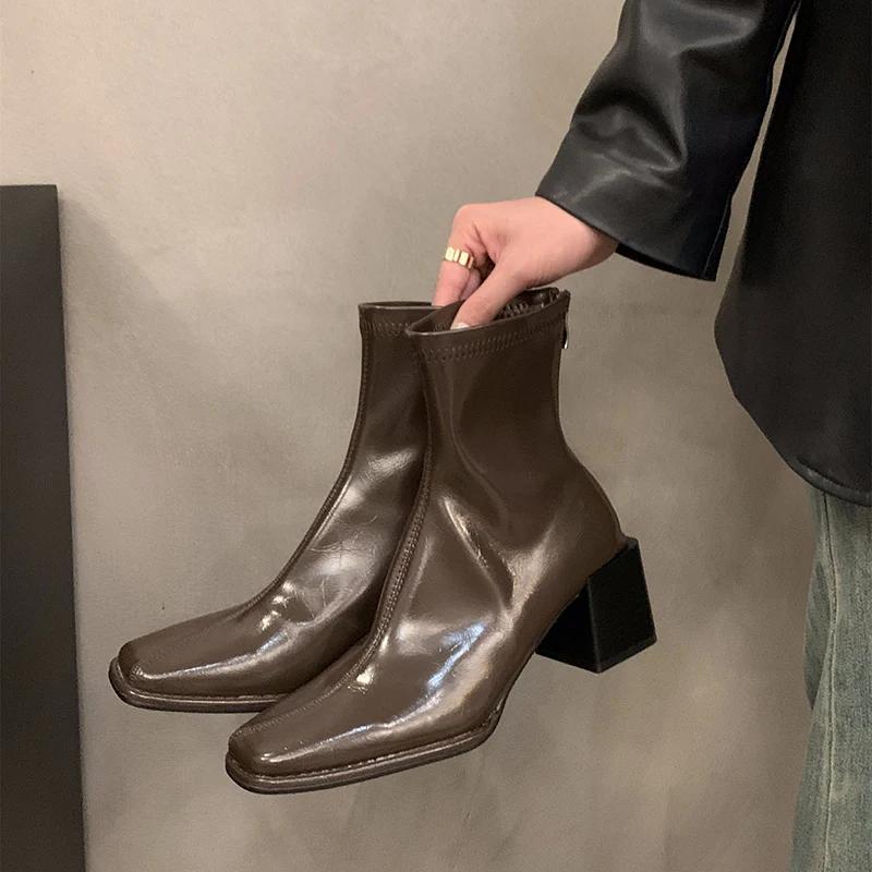 Fashion Women Ankle Boots Fashion Square Toe Back Zippers Shoes Vintage Square Heels Autumn Winter Ladies Short Booties