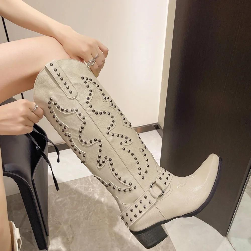 2025 Большой размер 42 Ретро стиль Майяр Коричневые ковбойские сапоги Женские Панк заклепки Массивный каблук До колена Западные Мотоциклетные сапоги Обувь