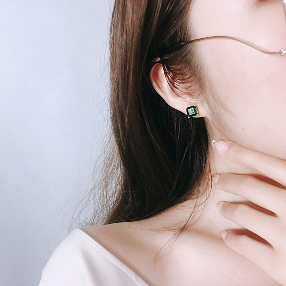 Серьги-гвоздики Huitan Crystal/Green Square Cub Zirconia для женщин, простые и элегантные аксессуары для прокалывания ушей, модные украшения