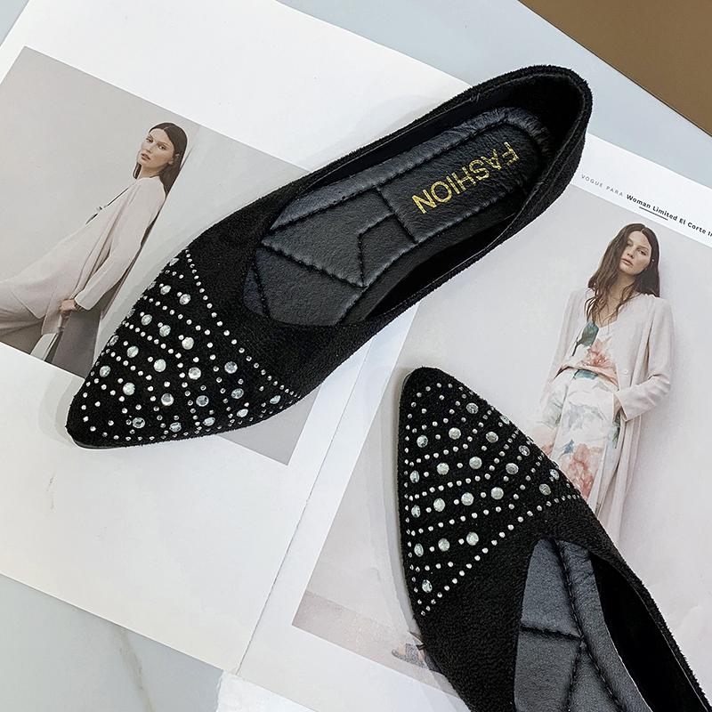 Новый стиль Популярный пункт Простая мода Одинарная обувь Мелкий вырез Повседневное сочетание Модная удобная одинарная обувь Обувь на плоской подошве