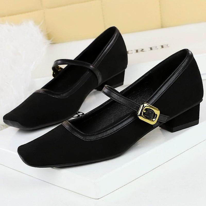 Shoes 3 Cm Heels Women Vintage Mary Jane Shoes Metal Leopard Print Square Head Women Pumps Low Heel High Heels Suede