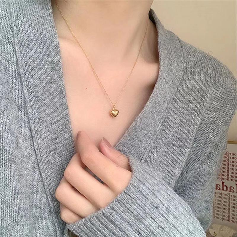 Cute Tiny Love Heart Pendant Necklace For Women Chain Necklace Exquisite Jewelry Gift