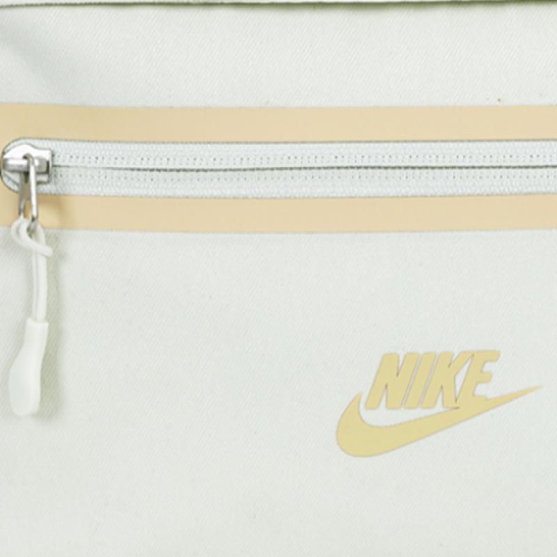 Genuine Nike Nike Elemental Premium Waist Pack