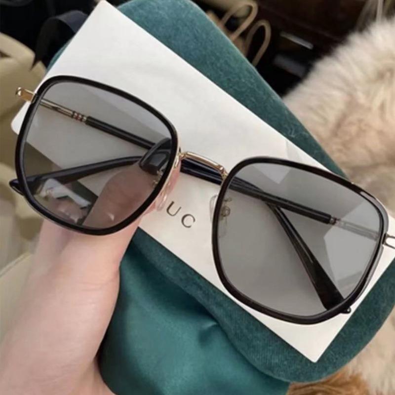 Anti Radiation Pochromic Eyeglass for Women/Men Replaceable Lens Eyeglasses Frames Retro Aesthetic Glasses