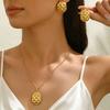 Hot Selling French Retro Niche Fashion Temperament Women's Simple Flowers Geometric Stripes Versatile Necklace Set