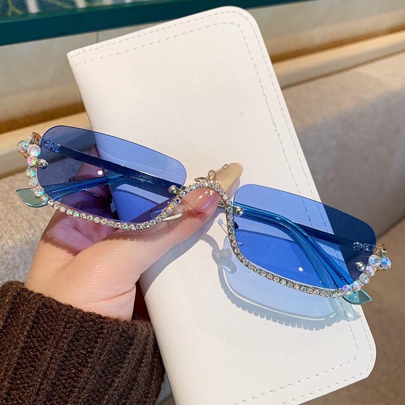 Vintage Half Rimless Sunglasses Women For Female Luxury Brand Designer Sun Glasses Punk Popular Diamond Metal Eyeglasses Uv