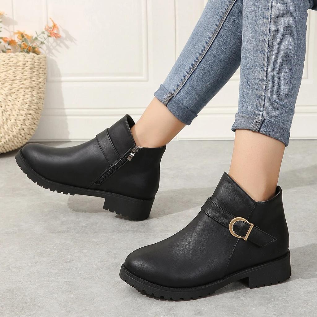 Large Size Solid Color Belt Buckle Decorative Side Zipper Short Square Heel Fashion Leather Boots