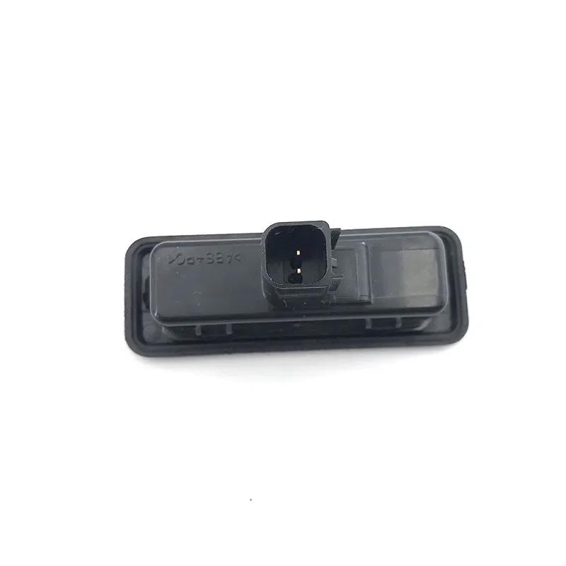 81260A5000 Замок багажника сзади Кнопка открытия багажника для Hyundai Elantra GT I30 Kia Ceed 2013-2018 81260-A5000