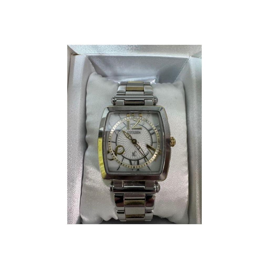 Б/у Радиоуправляемые часы CITIZEN xC Eco-Drive