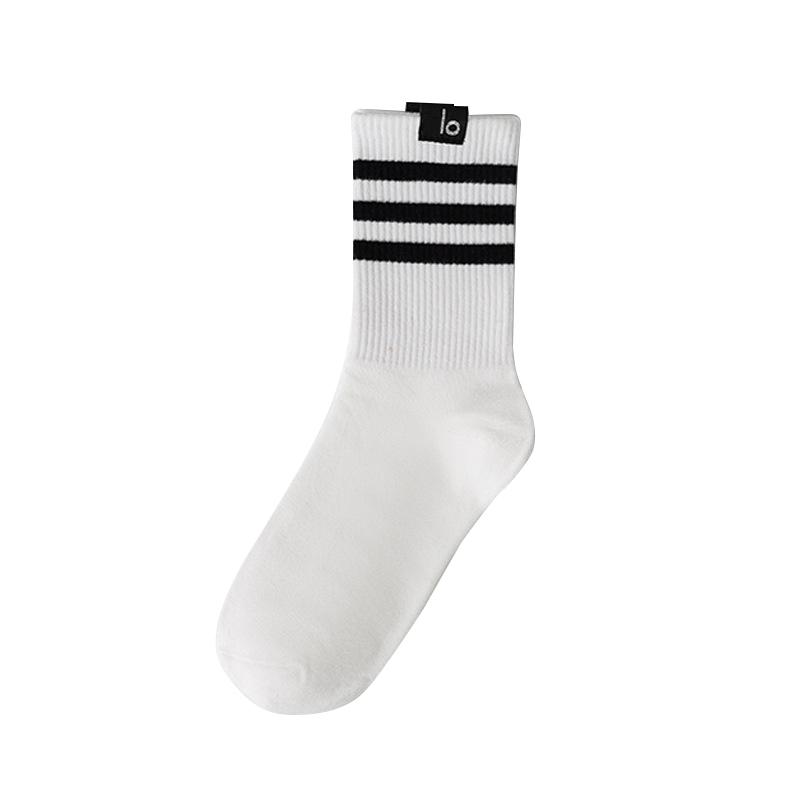Women's Socks Simple Colorful Striped Socks Classic Black White Striped Socks College Style Sports Socks Yoga Socks Floor Socks