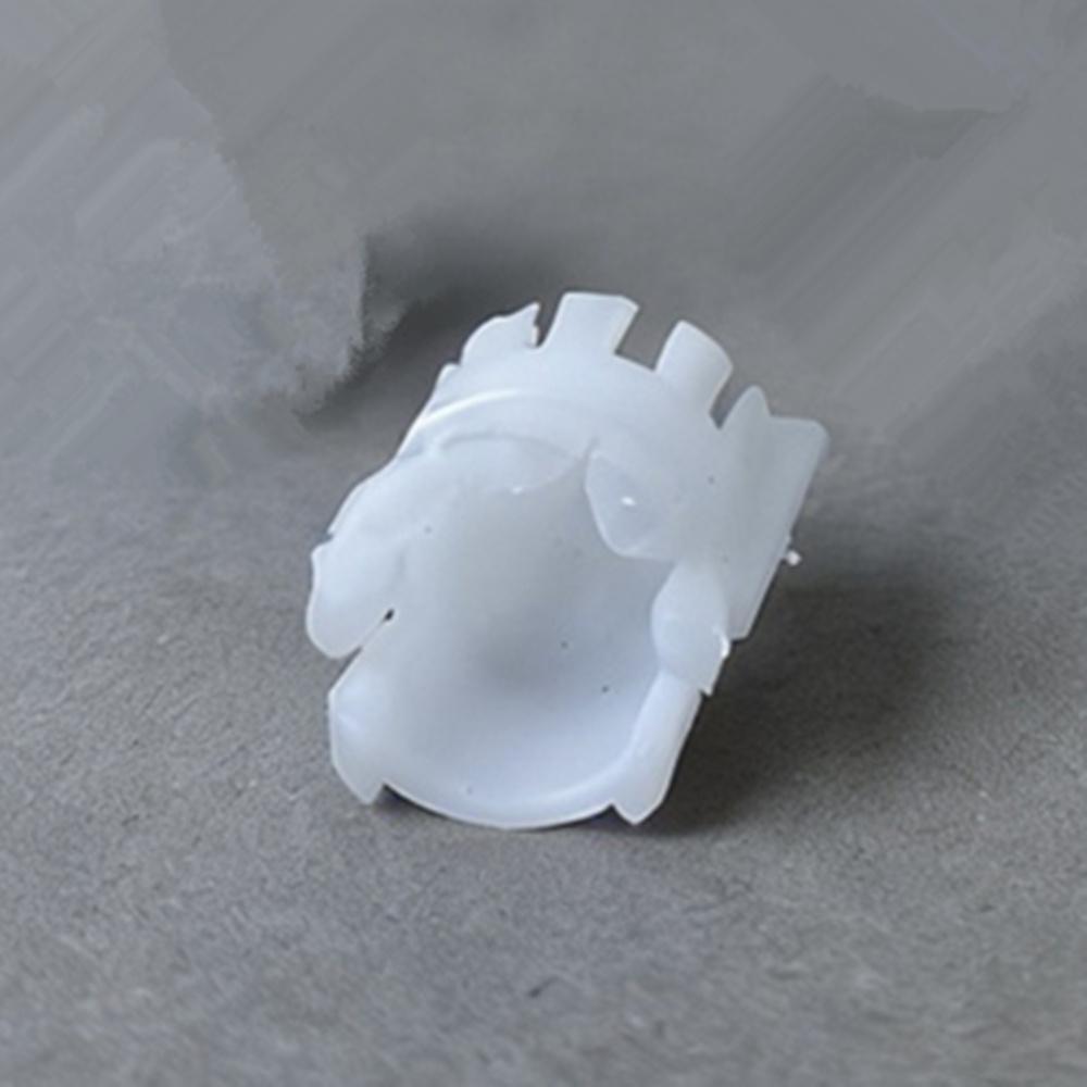 Clutch Pump Master Cylinder Clip 306104118R Fit for RENAULT LOGAN II SANDERO/STEPWAY II