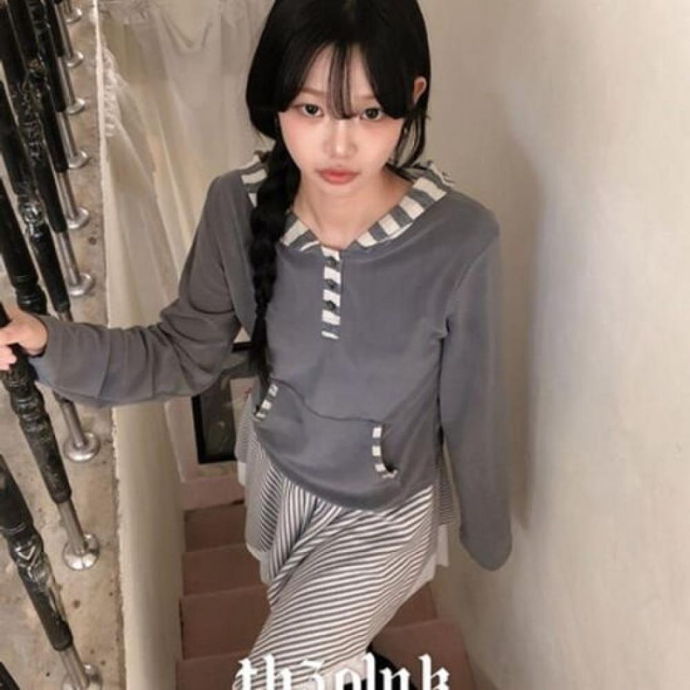 The Pink Ha Eum Color Block Stripe Button Fleece Hoodie