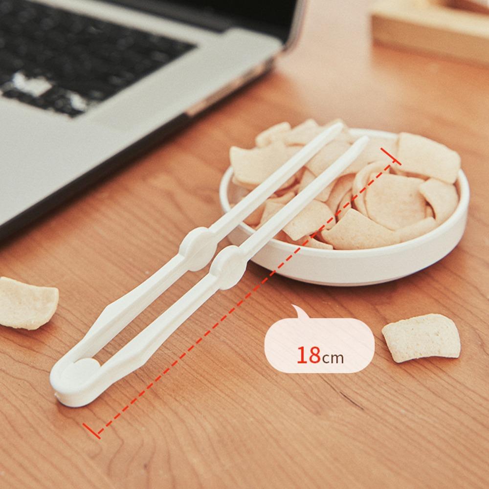 Plastic Snack Tongs 18 x 2cm Plastic Tongs Practical Salad Tongs For Potato Chips