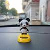 Автомобильное украшение на солнечной батарее, панда на приборную панель, кивающая игрушка, украшение салона автомобиля с качающейся головой, милый аксессуар для приборной панели автомобиля, забавный подарок для автомобиля