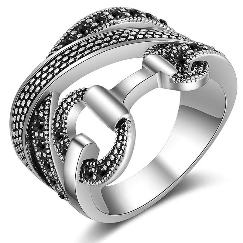 Huitan Novel Irregular Knot Design Rings Female Exquisite Dazzling Cubic Zirconia Accessory Delicate Brilliant Zircon for Party