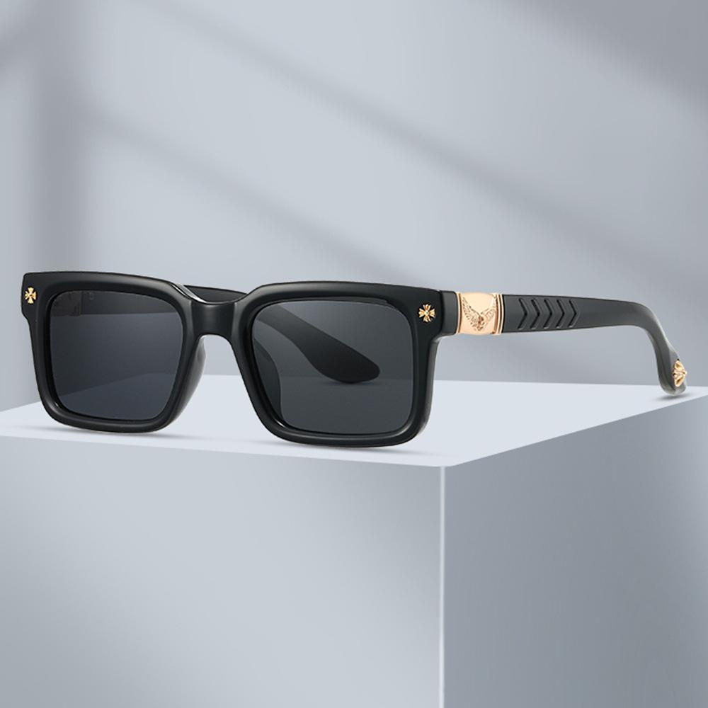 Square sunglasses for men, suitable for vacations, parties, and outdoor activities; sun-protective sunglasses for women