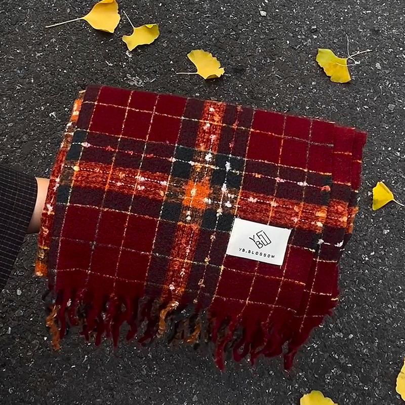 Full of galaxy scarf, berry star red plaid, winter thickening atmosphere imitation cashmere Angela red scarf
