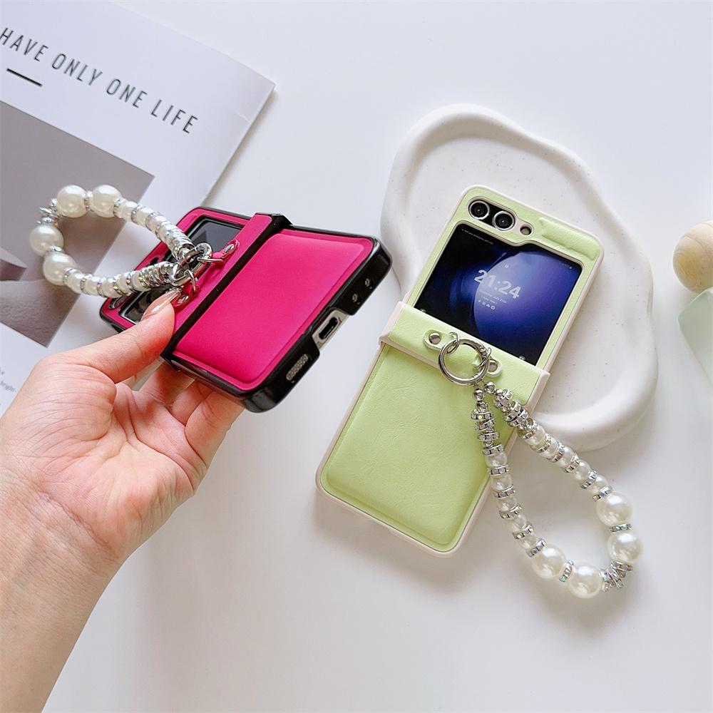 Leather Cover with Glitter Pearl Wrist Chain Strap Bracelet For Samsung Galaxy Z Flip 6 5 4 3 Hard Hinge Protective Phone Case