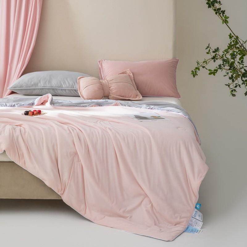 Ice Silk Summer Air Conditioning Cooling Quilt Comforter Lightweight Blankets Skin-friendly Breathable Water Washable Fabric