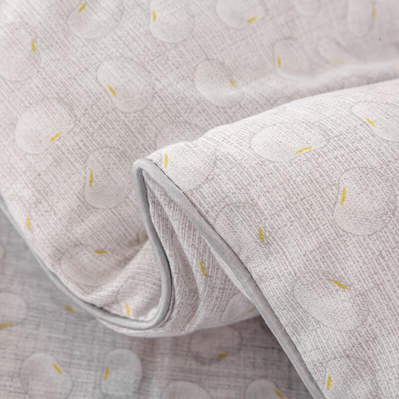 PAUI DAVID All-Season 7-Hole Fiber Quilt