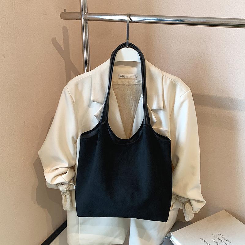 Замшевая сумка женская большой вместимости 2025 новая осень и зима универсальная простая ретро сумка через плечо сумка-тоут для поездок на работу