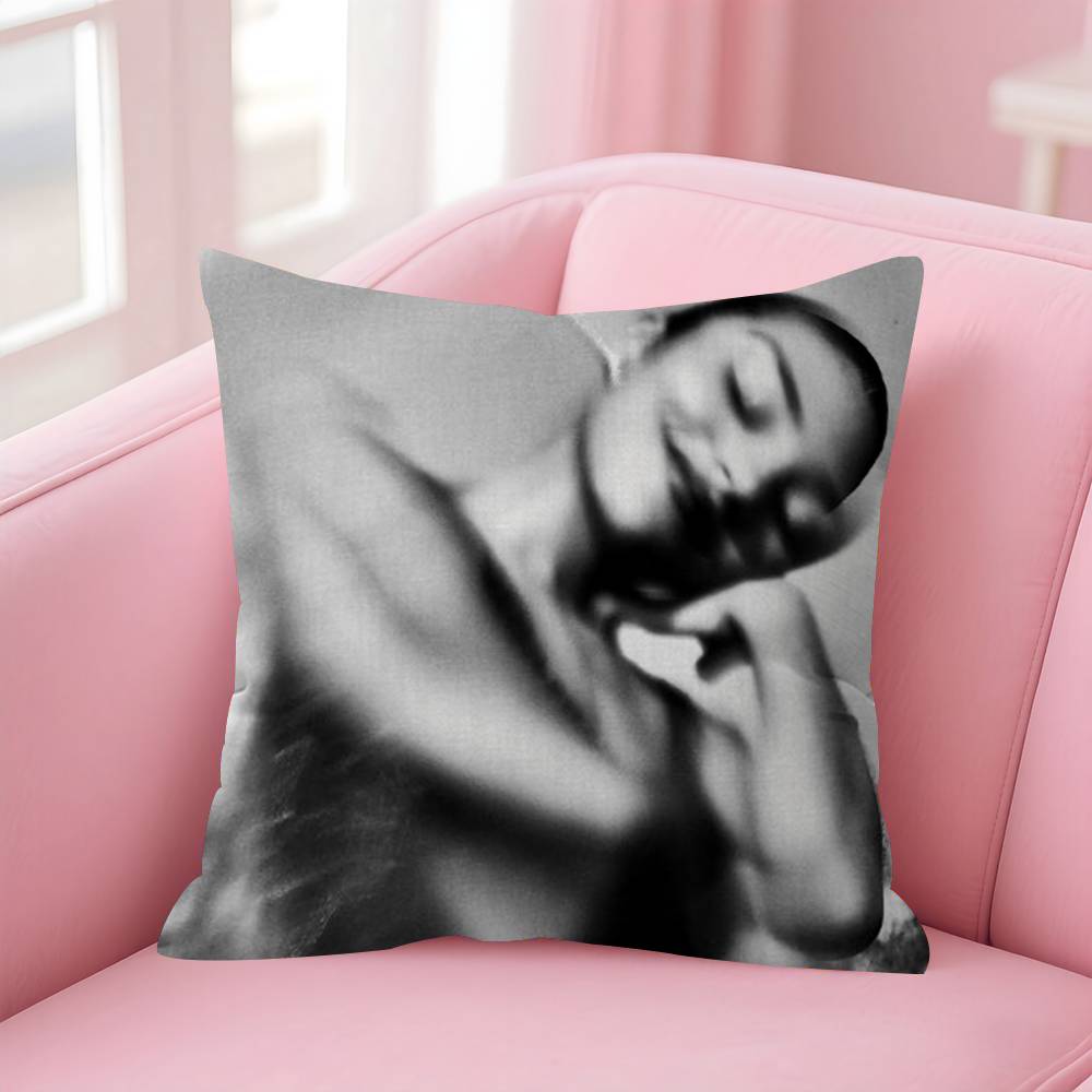 Singer Olivia Dean Double-Sided Printed Pillow Cover Short Plush Suitable Living Rooms Bedrooms Sofas Throw Cushion Cover