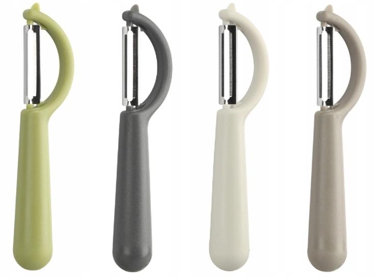 Denis fruit and vegetable peeler