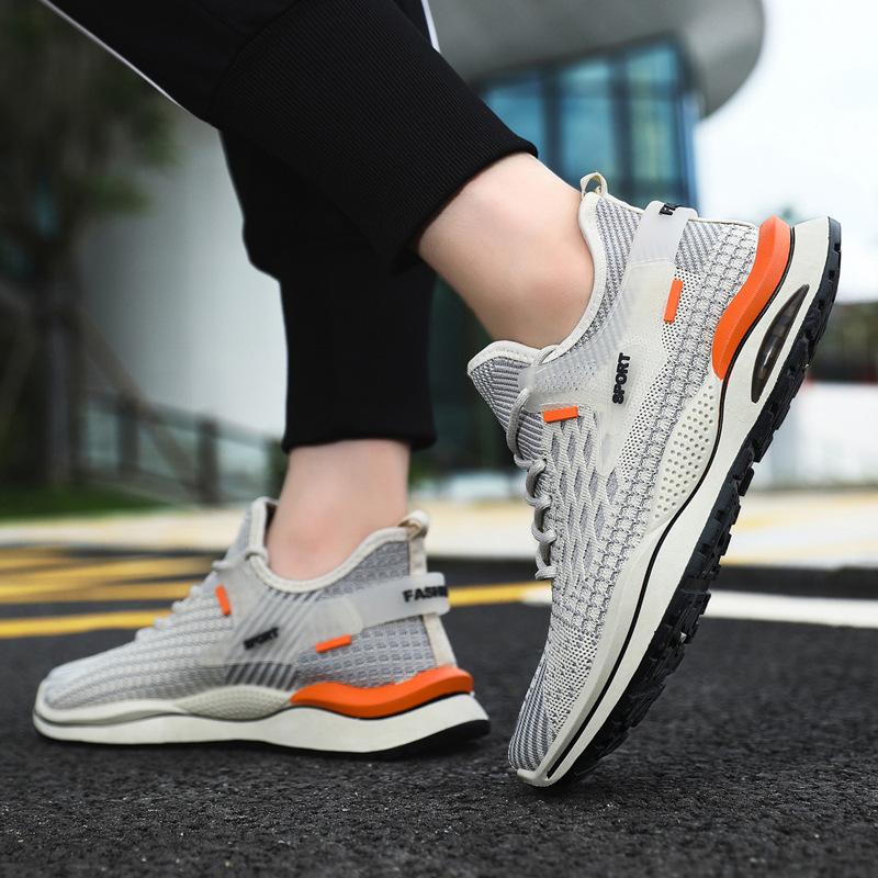 Spring and Autumn New Mesh Breathable Men's Shoes Soft soled Anti slip Running Sports and Leisure Shoes