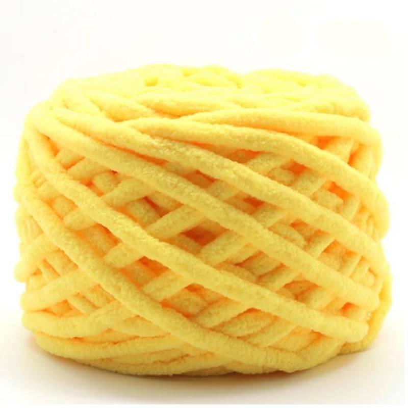 Объемная шерстяная ровница для вязания уютных теплых аксессуаров и толстой одежды