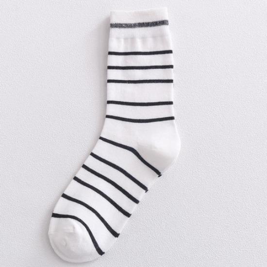 Мультяшная вышивка щенка, милые носки, женские осенне-зимние носки средней длины, корейские полосатые хлопковые вязаные эластичные длинные носки