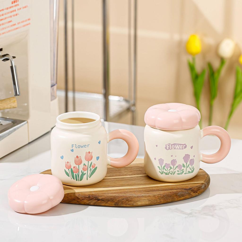 Бытовая свежая керамическая кружка с крышкой в виде тюльпана, маленькая кружка в виде цветка, милая девушка, высокая кружка для воды, подарок