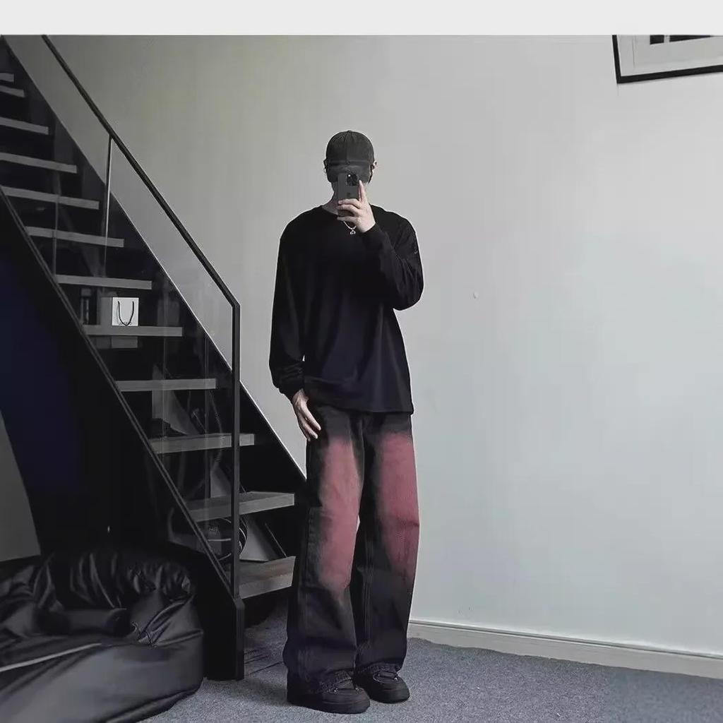 Мужские расклешенные джинсы черного и розового цвета с градиентом — свободные, красивые, удобные в стиле американского хип-хопа.