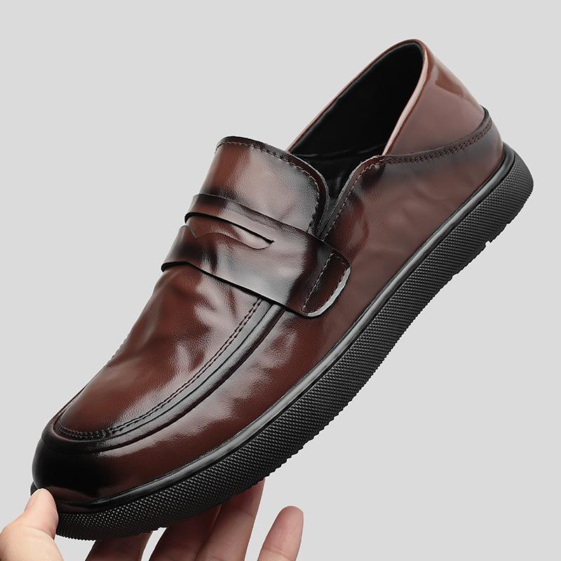 Однотонные туфли в стиле business casual для мужчин, весенне-осенняя мода, кожаные туфли, мужские, с мягкой подошвой, новые дизайнерские лоферы, мужчина
