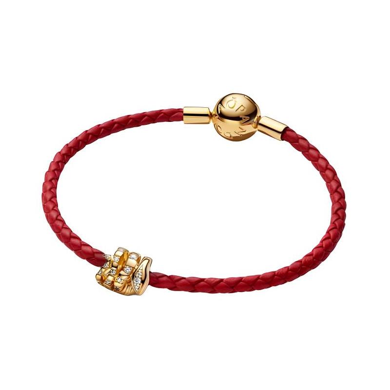 Pandora Small gold snake with diamond design trim bracelet women's red ZT3084